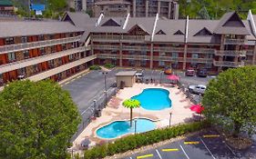 Crossroads Inn And Suites Gatlinburg Tennessee